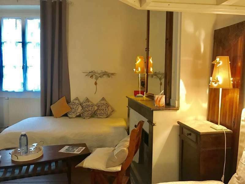 B&B Le Miroir Aux Fees Bordeaux Eksteriør billede