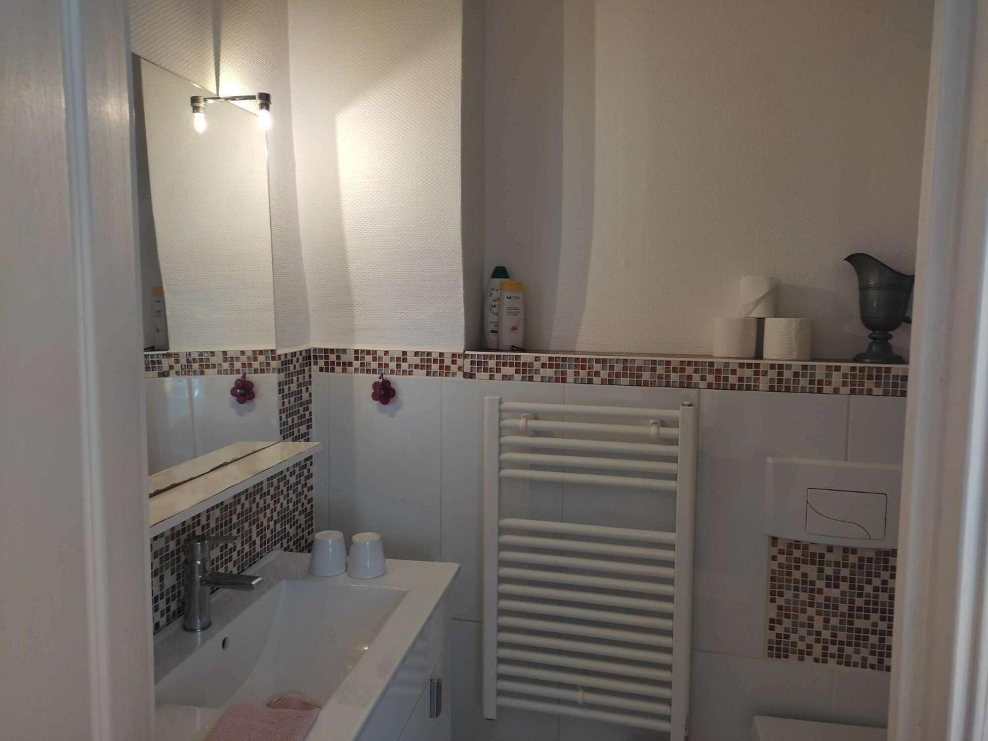 B&B Le Miroir Aux Fees Bordeaux Eksteriør billede